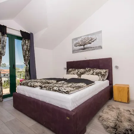 Guest house Vakans Slatine