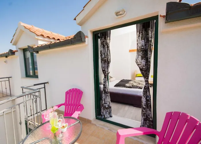 Πανσιόν Vakans Slatine