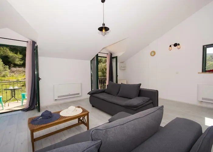 Gostinjska kuća Vakans 3*