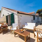 Vakans Πανσιόν 3*
