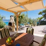 Vakans Πανσιόν Slatine